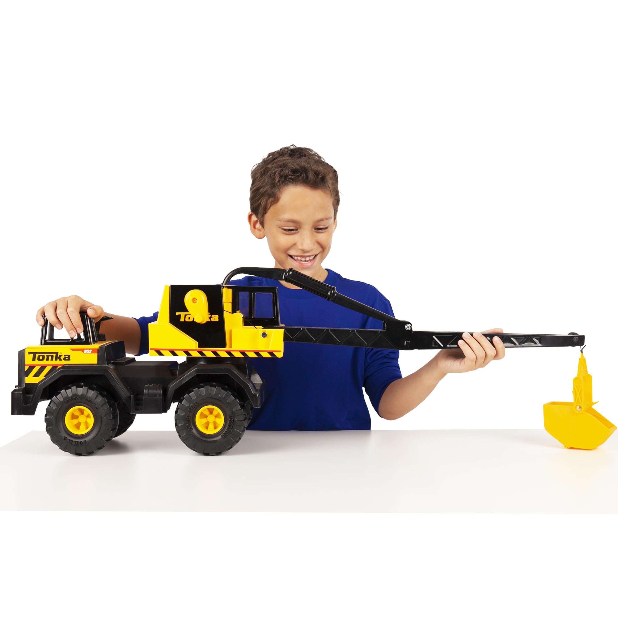 Tonka Steel Classics 4x4 Pickup Truck - Made with Steel & Sturdy Plastic, Yellow Toy Construction Truck, Boys and Girls, Kids, Toddlers, Ages 3+