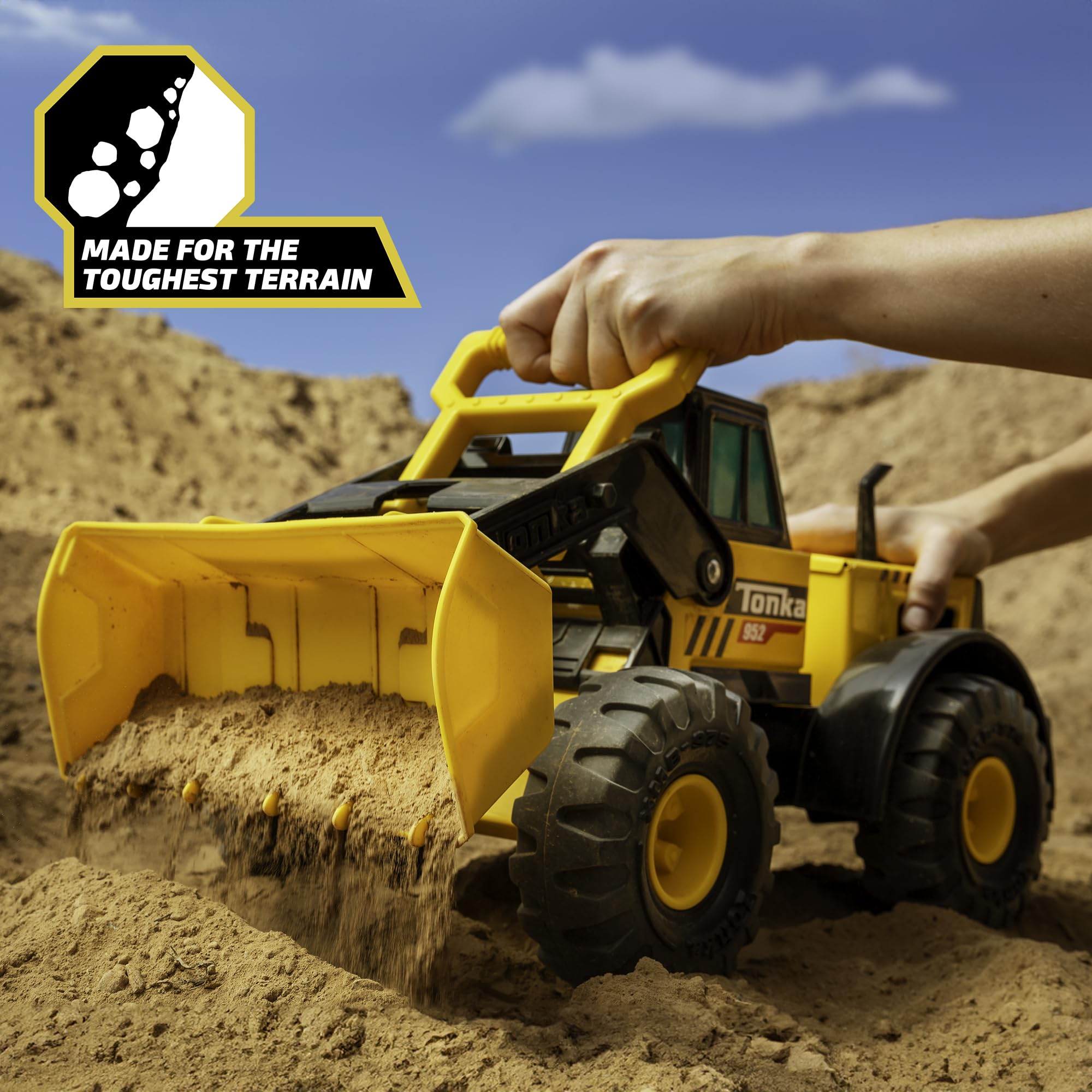 Tonka Steel Classics 4x4 Pickup Truck - Made with Steel & Sturdy Plastic, Yellow Toy Construction Truck, Boys and Girls, Kids, Toddlers, Ages 3+