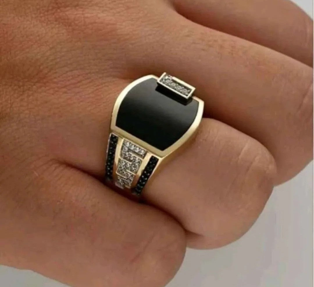 Classic Men's Ring