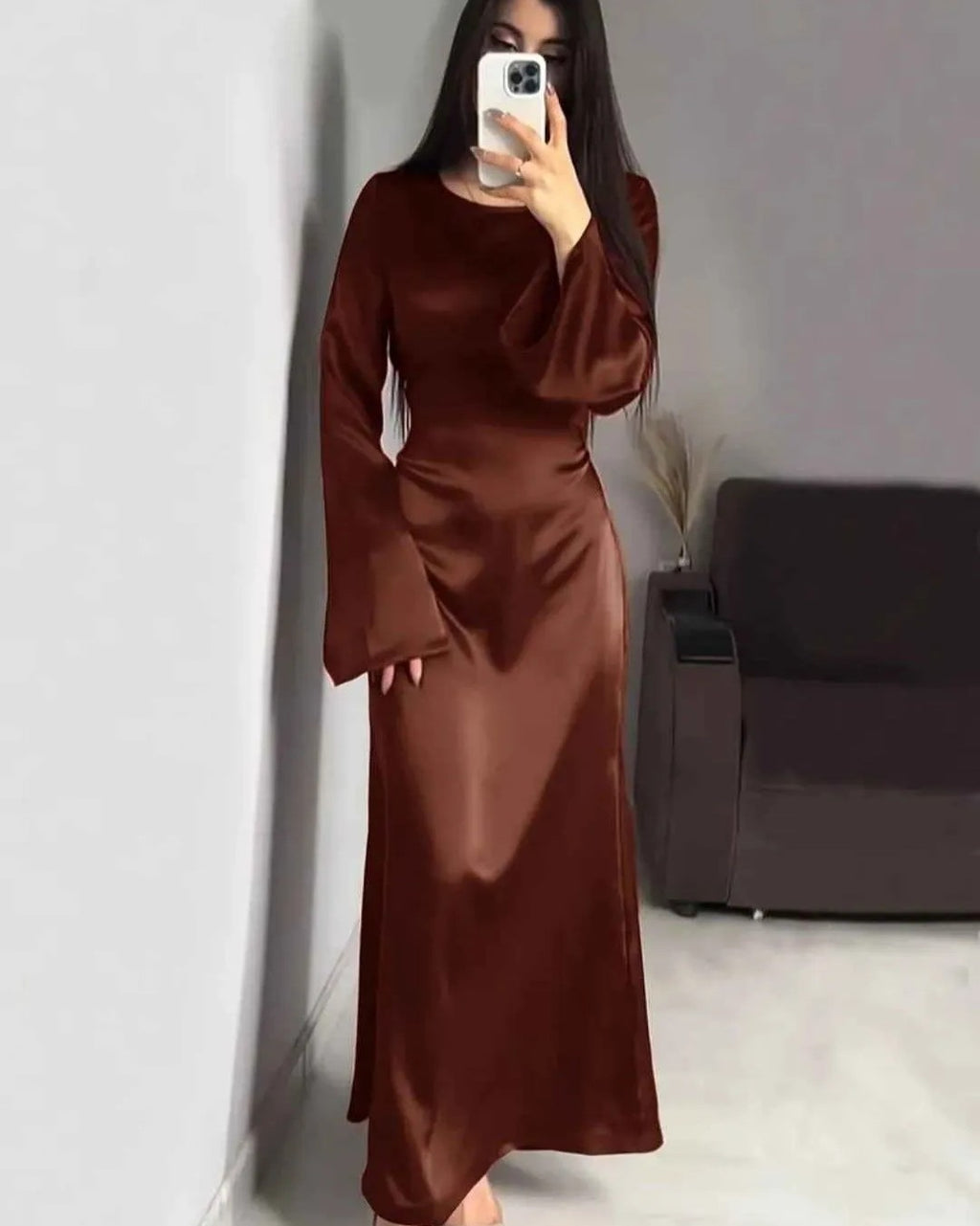 Elegant Arabian Dress (Large)